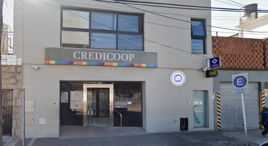 Turdera: tres ladrones ingresaron a un banco y robaron $320.000 en dos minutos