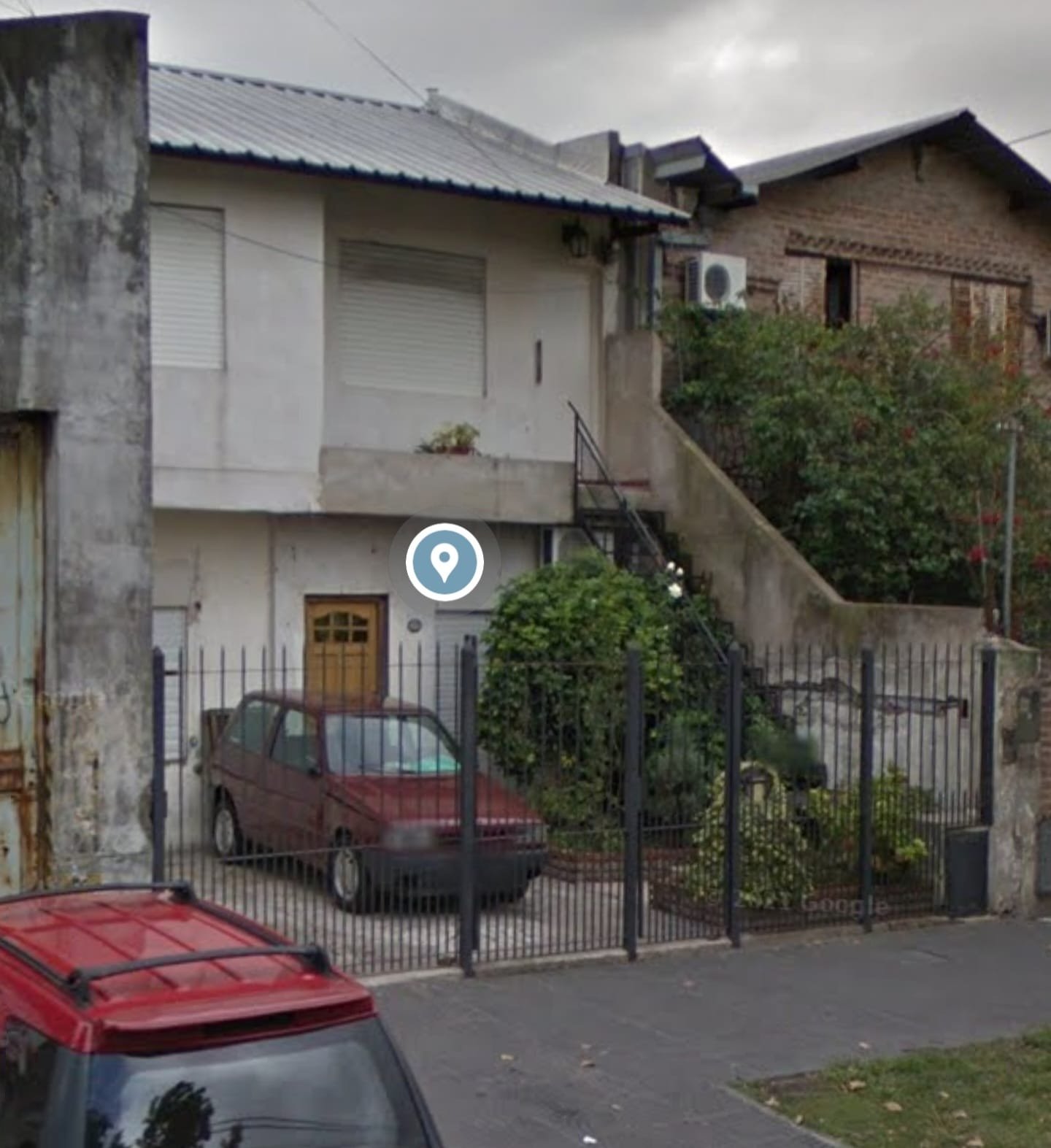 Lanús: falleció un vecino electrocutado con una hidrolavadora