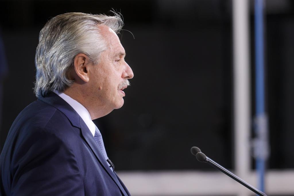 El Presidente anunció un «fondo de estabilización» y convocó a los sectores a combatir la inflación