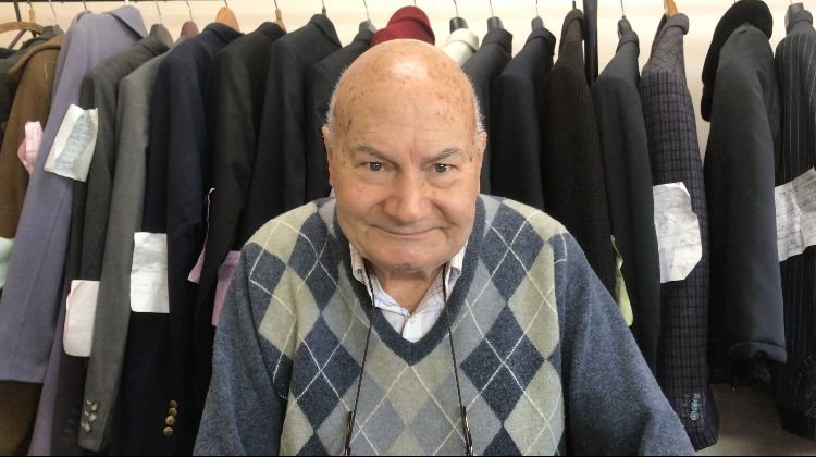 Historia de vida en Lomas de Zamora: un oasis para el oficio de la sastrería