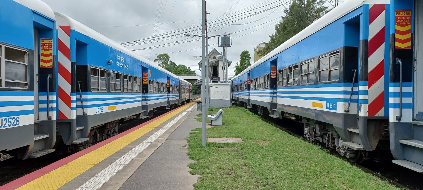 Lentamente se restablece el servicio ferroviario en la región: la Fraternidad levantó el paro