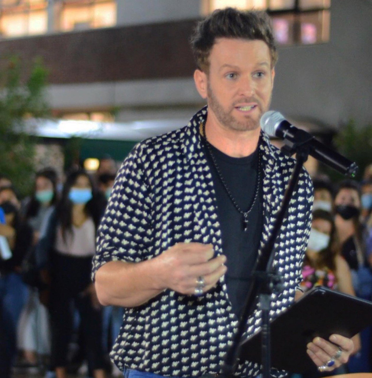 Económicas de Lomas celebró la vuelta a la presencialidad con la visita de Axel