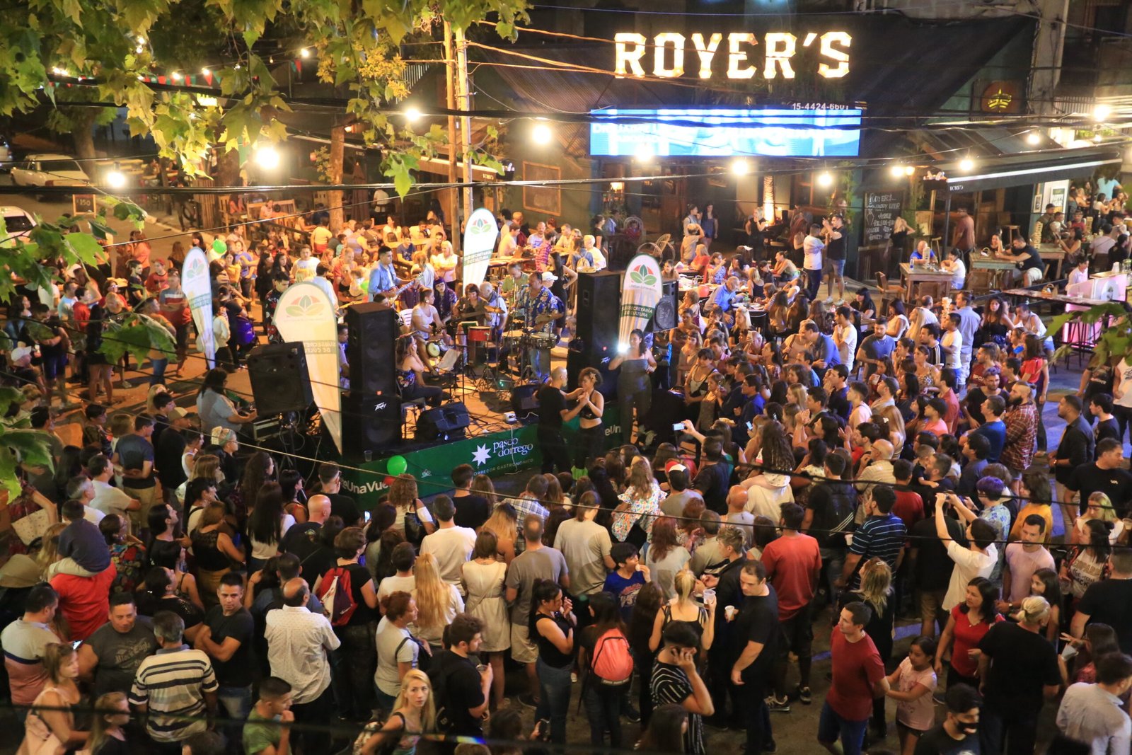 Esteban Echeverría junto a emprendedoras: en el Mes de la Mujer, vuelve el Paseo Dorrego