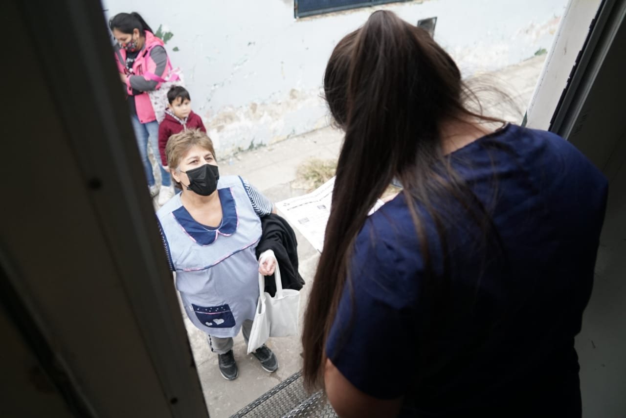 Operativo de vacunación en El Jagüel