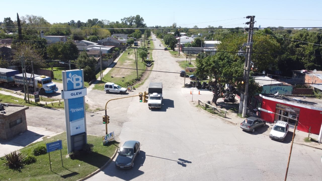 Histórico: pavimentarán los 4,5 kilómetros de la Avenida Capitán Olivera en Glew