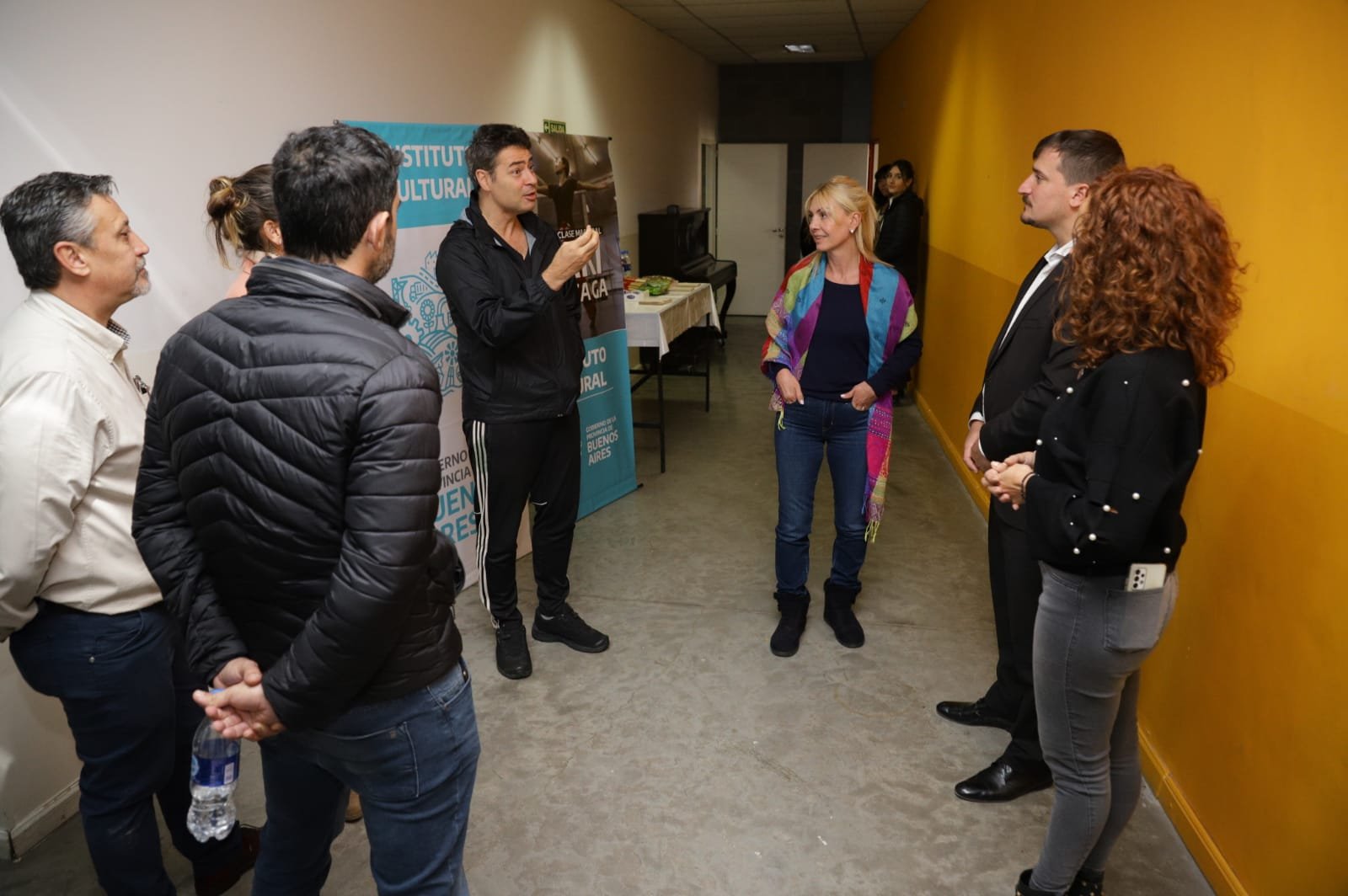 Iñaki Urlezaga dictó una clase magistral en la Escuela Municipal de Danza de Avellaneda