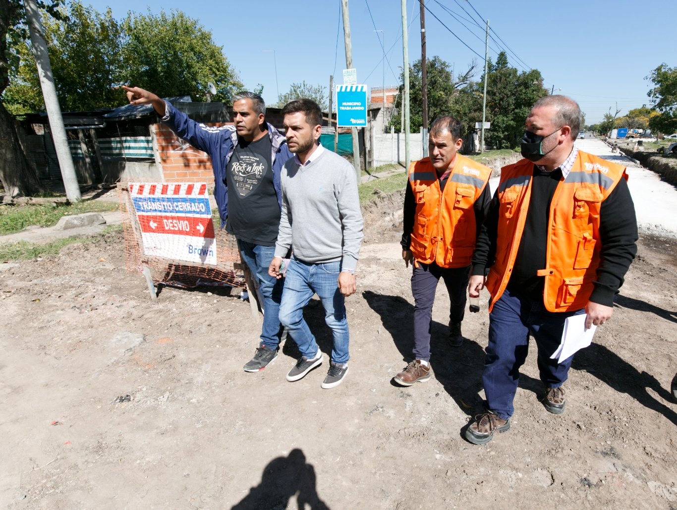 Fabiani recorrió importantes obras de pavimentación en Solano y en San José