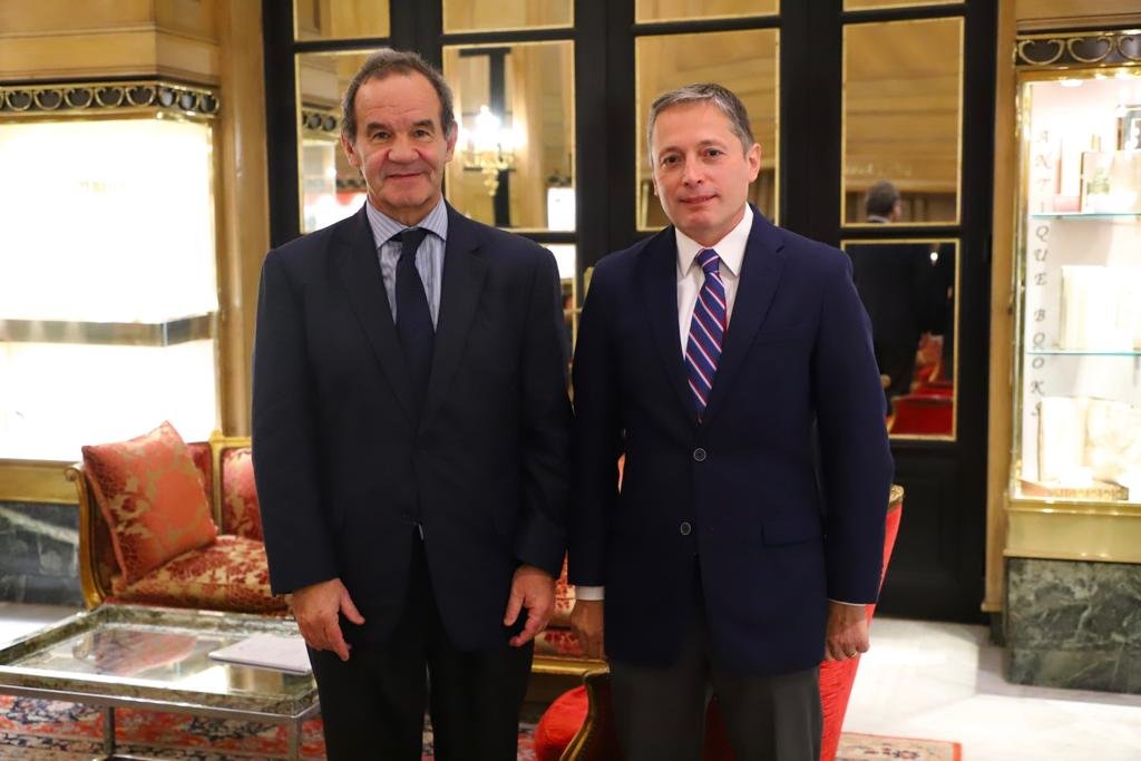 Fernando Gray se reunió con el representante de la Secretaría General Iberoamericana
