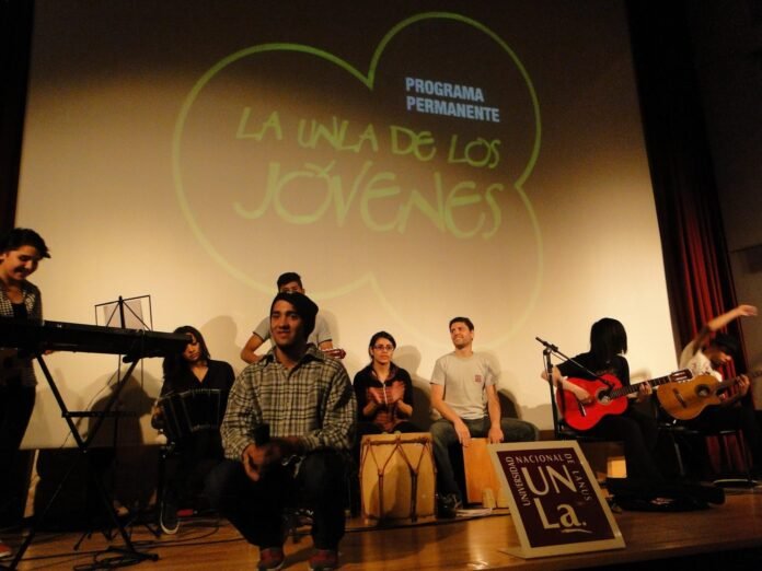 La UNLa de los jóvenes