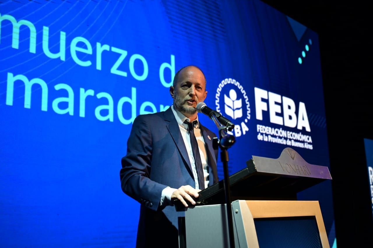 Insaurralde compartió un almuerzo con más de 350 empresarios bonaerenses en la asamblea anual de FEBA