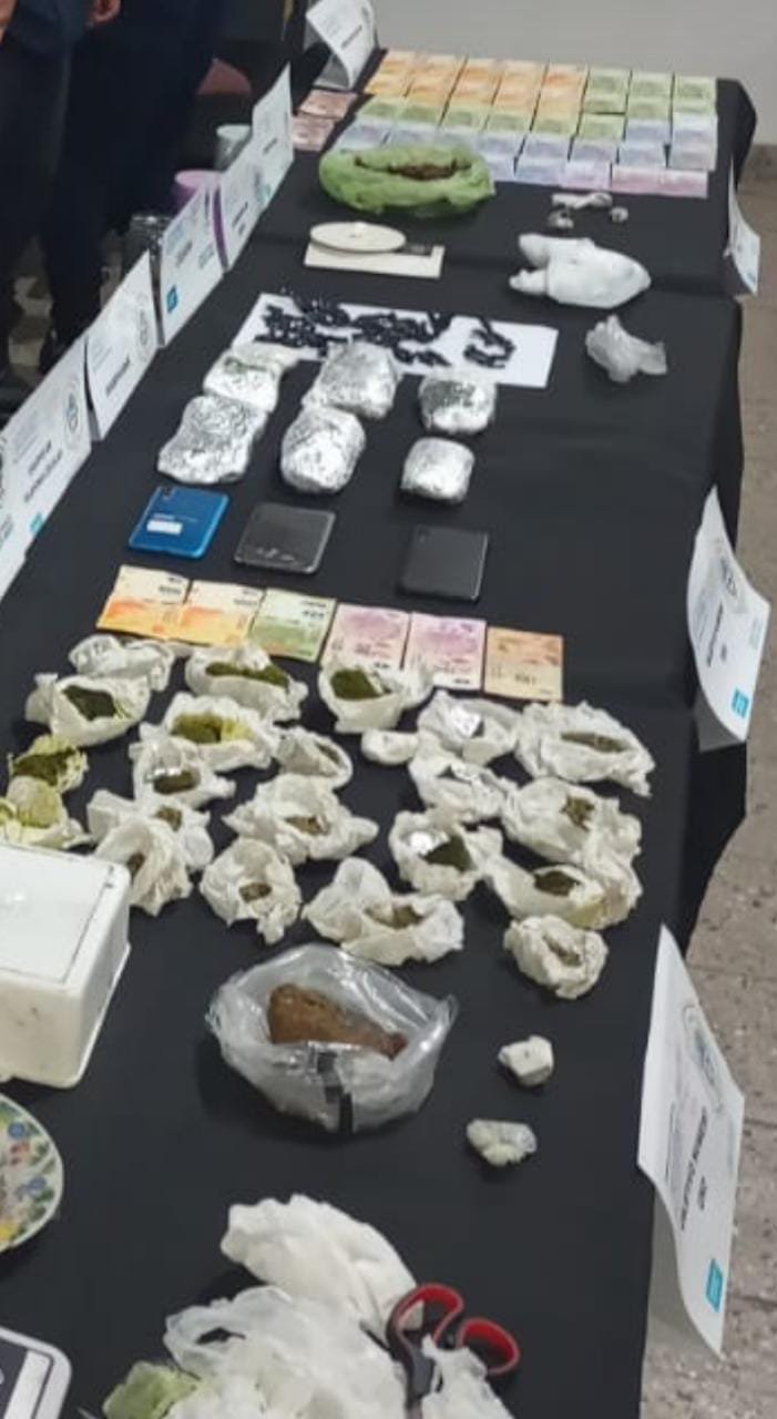 Operativo «Rosa Mística» en Solano: dan con narco banda que usaba una iglesia como fachada de su comercio