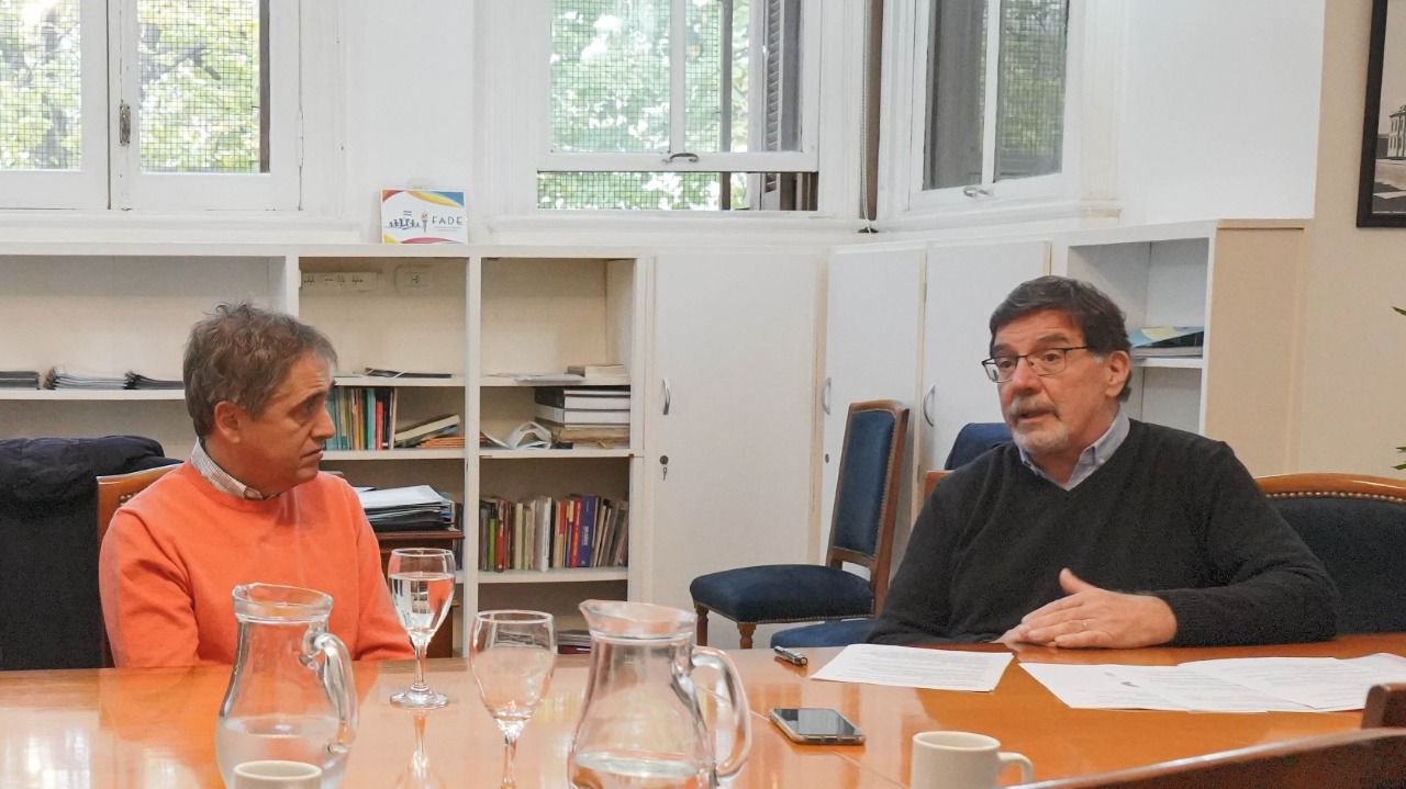 Un relevamiento de la Defensoría mostró que en el 99% de las escuelas hay presencialidad plena