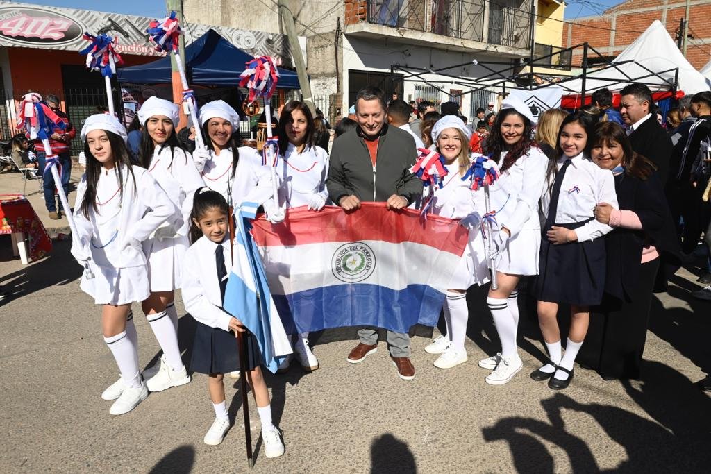 Fernando Gray en la primera edición de Esteban Echeverría Celebra Paraguay