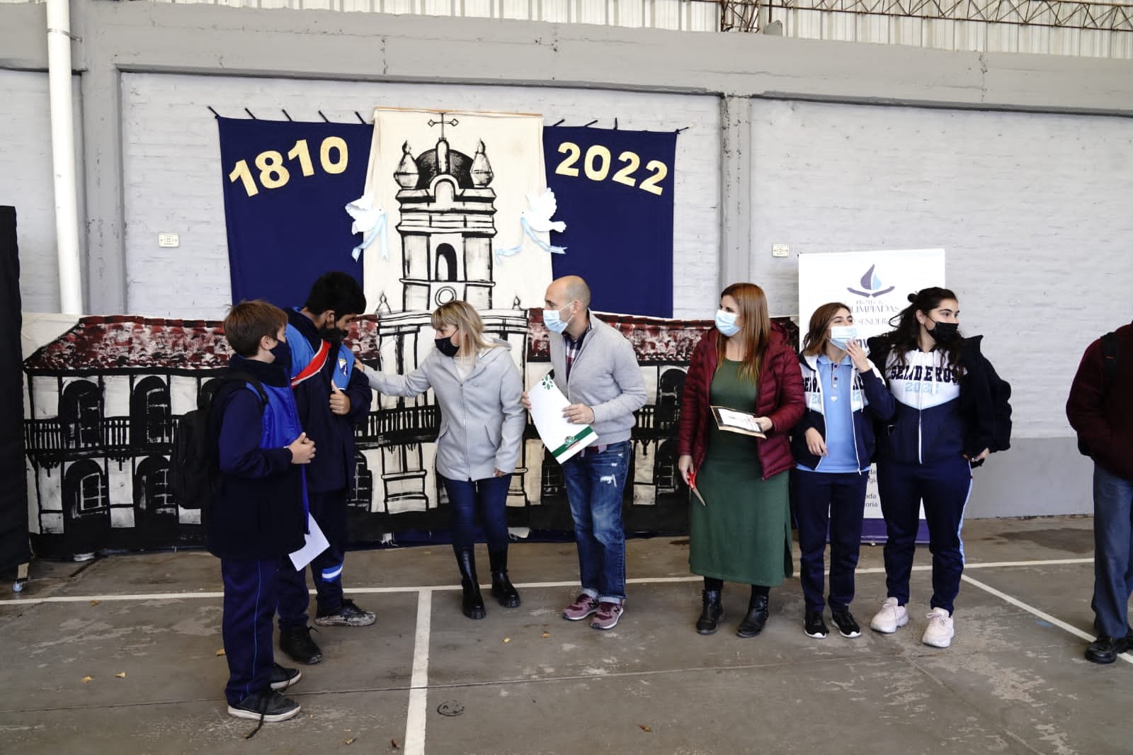 El Municipio acompañó a las y los estudiantes en el inicio del certamen intercolegial de la Olimpiada Matemática Argentina