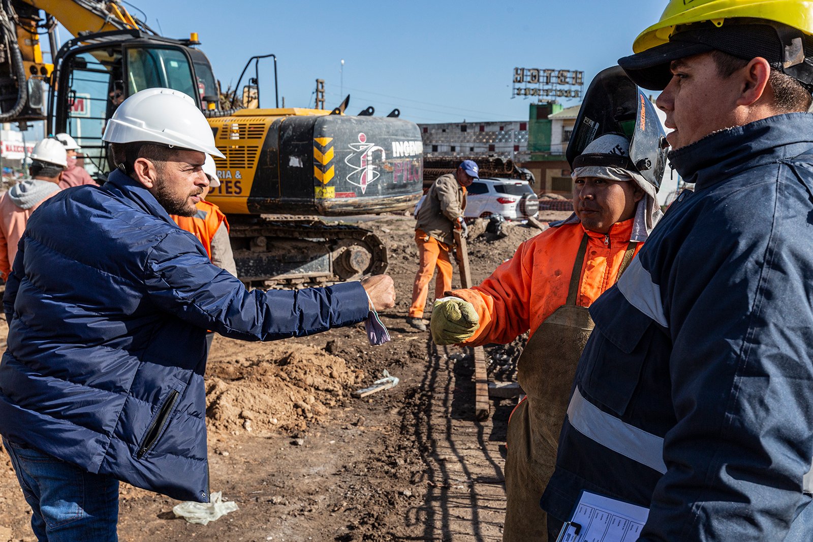 Avanzan a todo ritmo las obras del viaducto de Ruta 4 y Rotonda Los Pinos