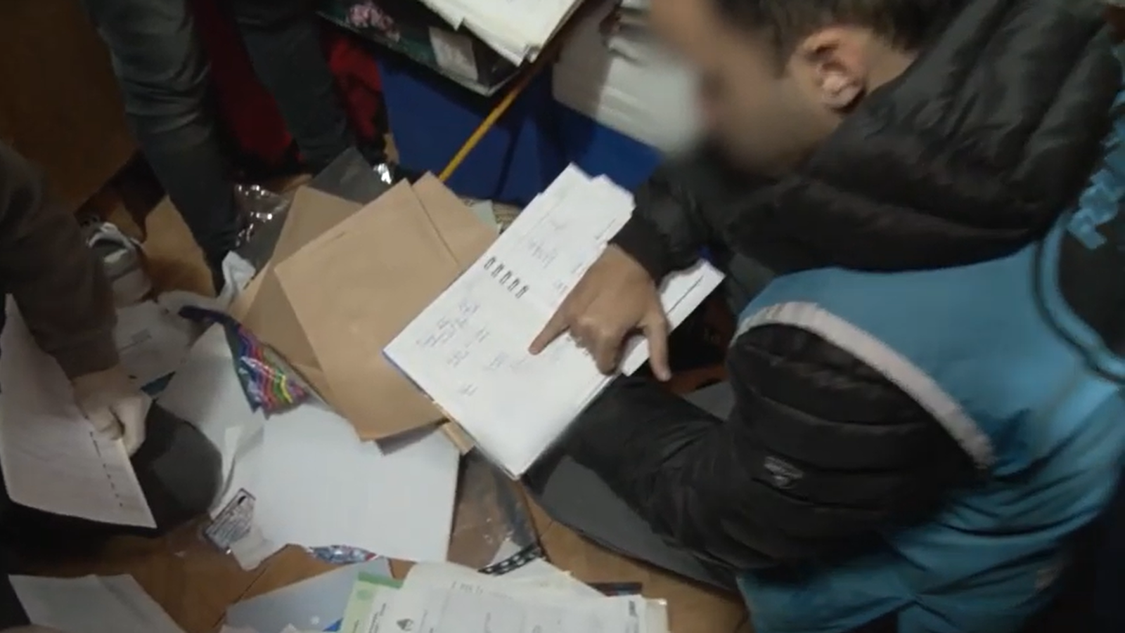 Cayó «La Reina de las Licencias» en Ingeniero Budge: falsificaba registros de conducir, títulos secundarios y otros documentos