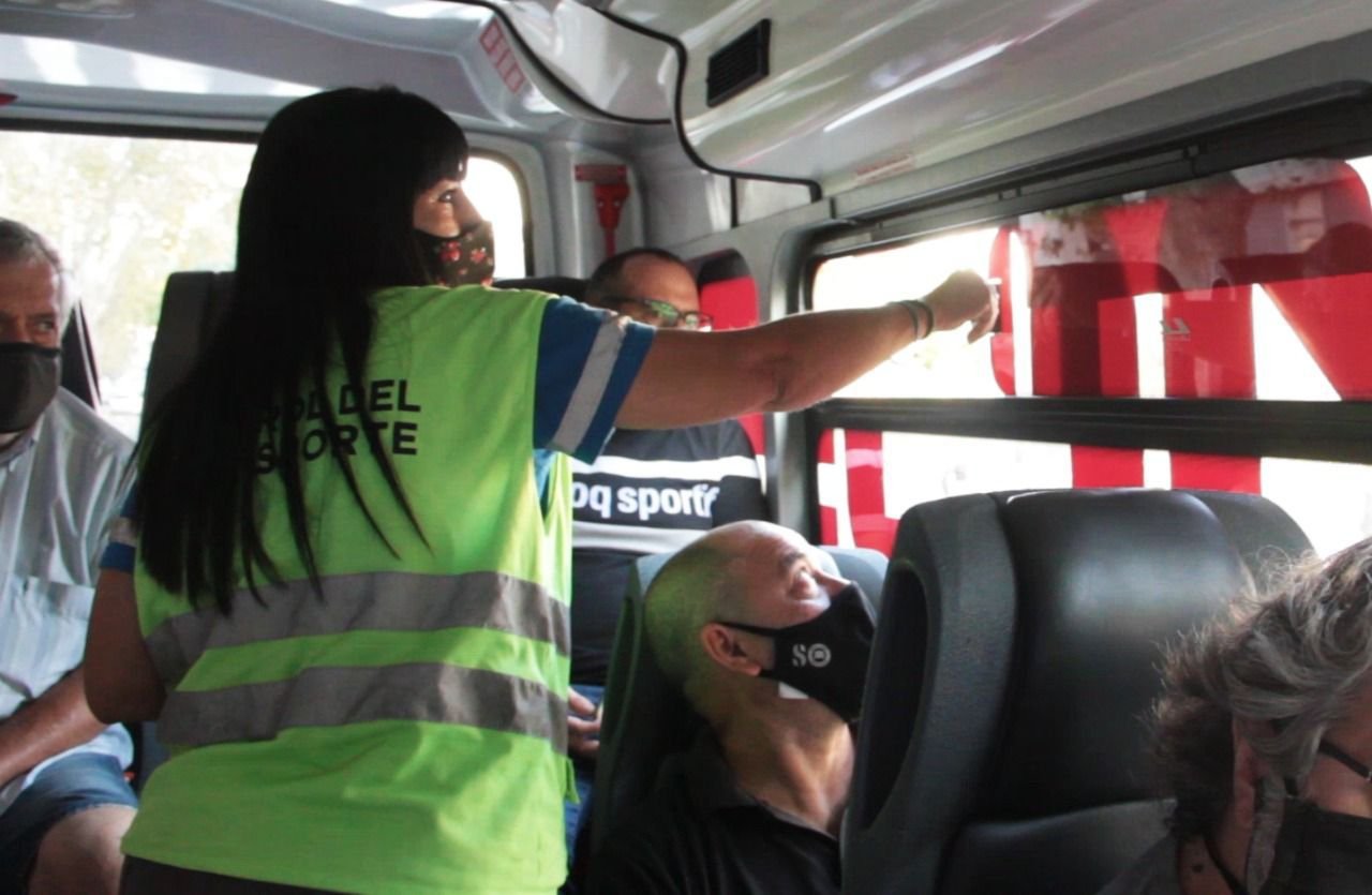 Uso de barbijo, ventilación y desinfección ¿cómo seguir cuidándonos en el transporte público?