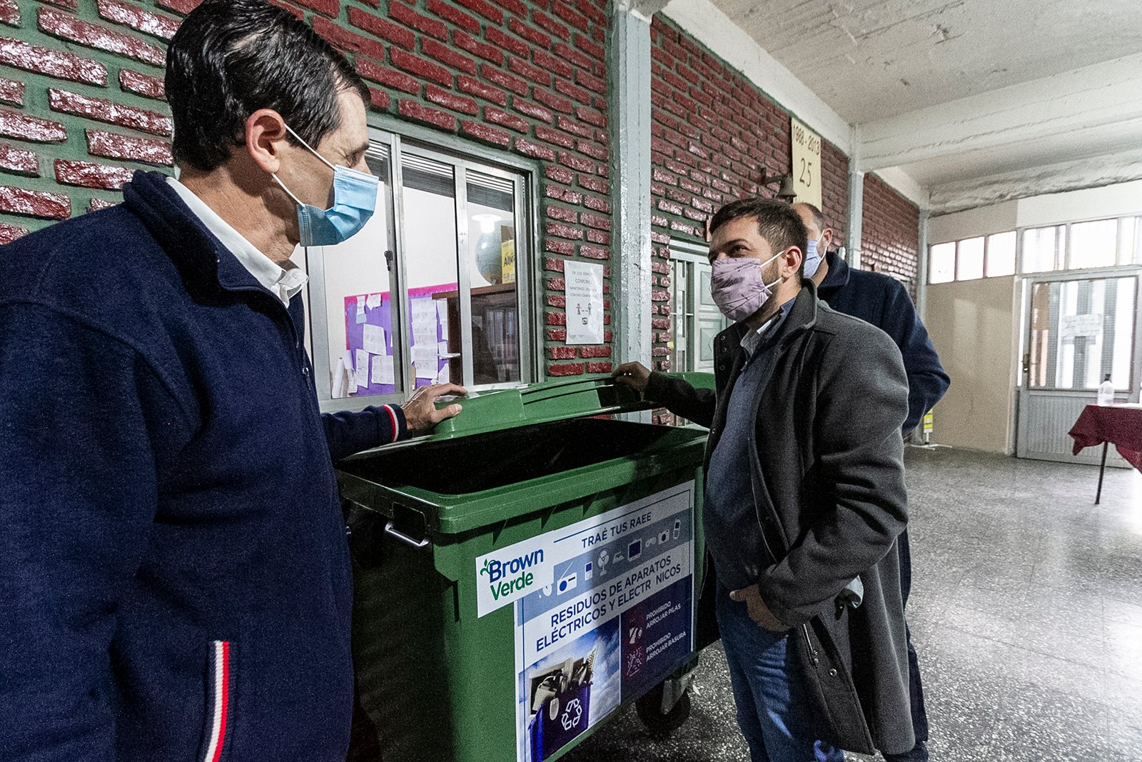 El Municipio de Brown avanza con una campaña de recolección de residuos electrónicos en escuelas