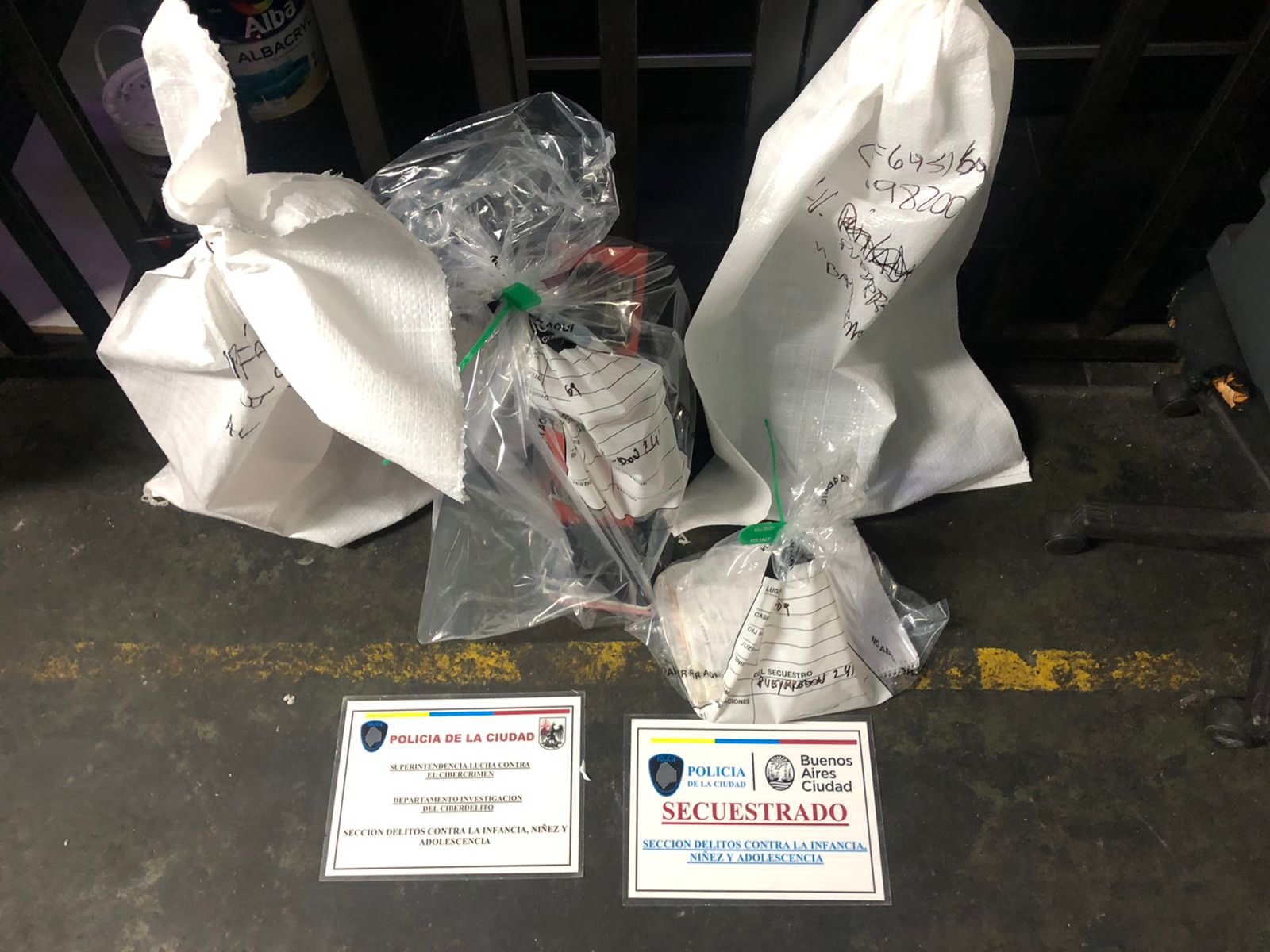 Desbaratan una banda que robaba celulares y luego vaciaba billeteras virtuales