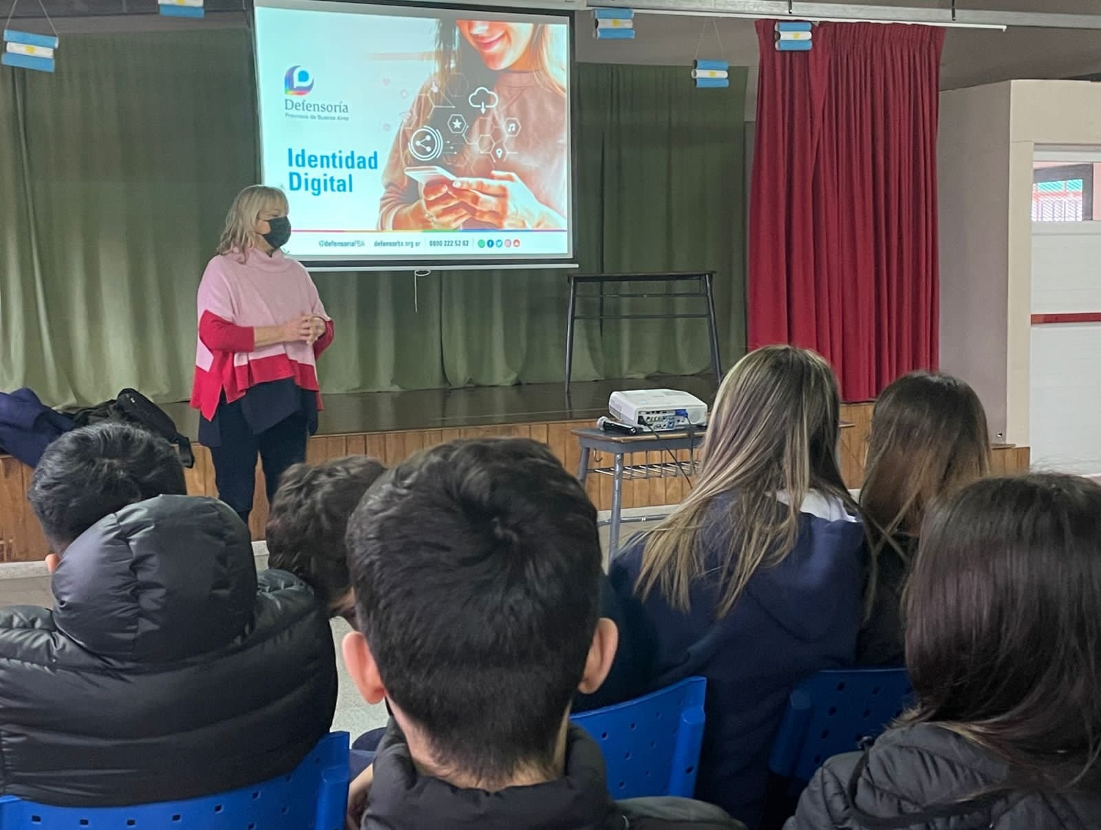 Declaran de interés educativo a un programa de la Defensoría que trata conflictos en las aulas