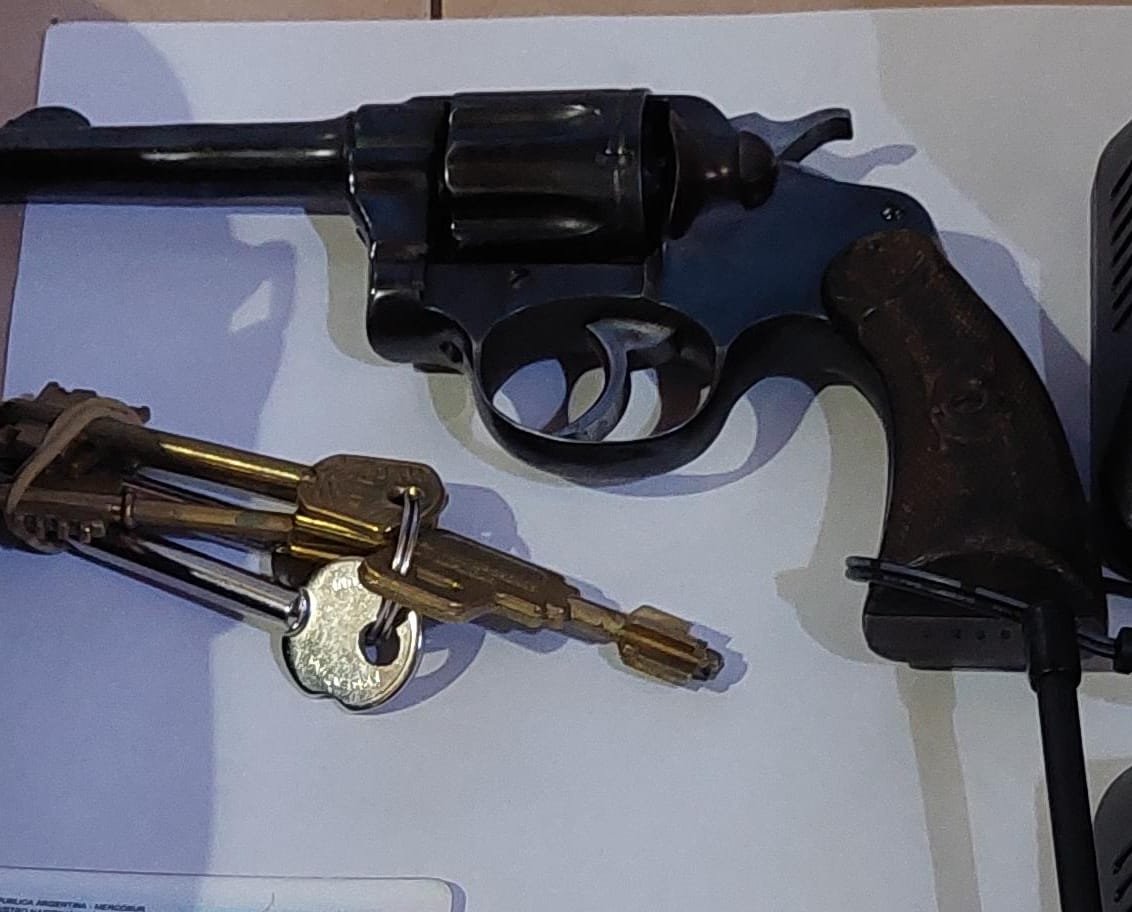 Varela y Wilde: cae banda dedicada a las estafas virtuales, al robo de autos y domicilios