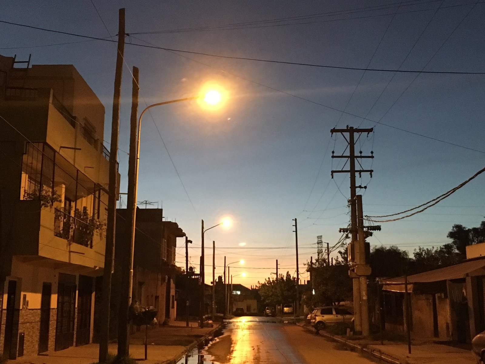 Neblinas matinales, cielo nublado y una máxima de 18 grados en este lunes de vuelta a clases en AMBA