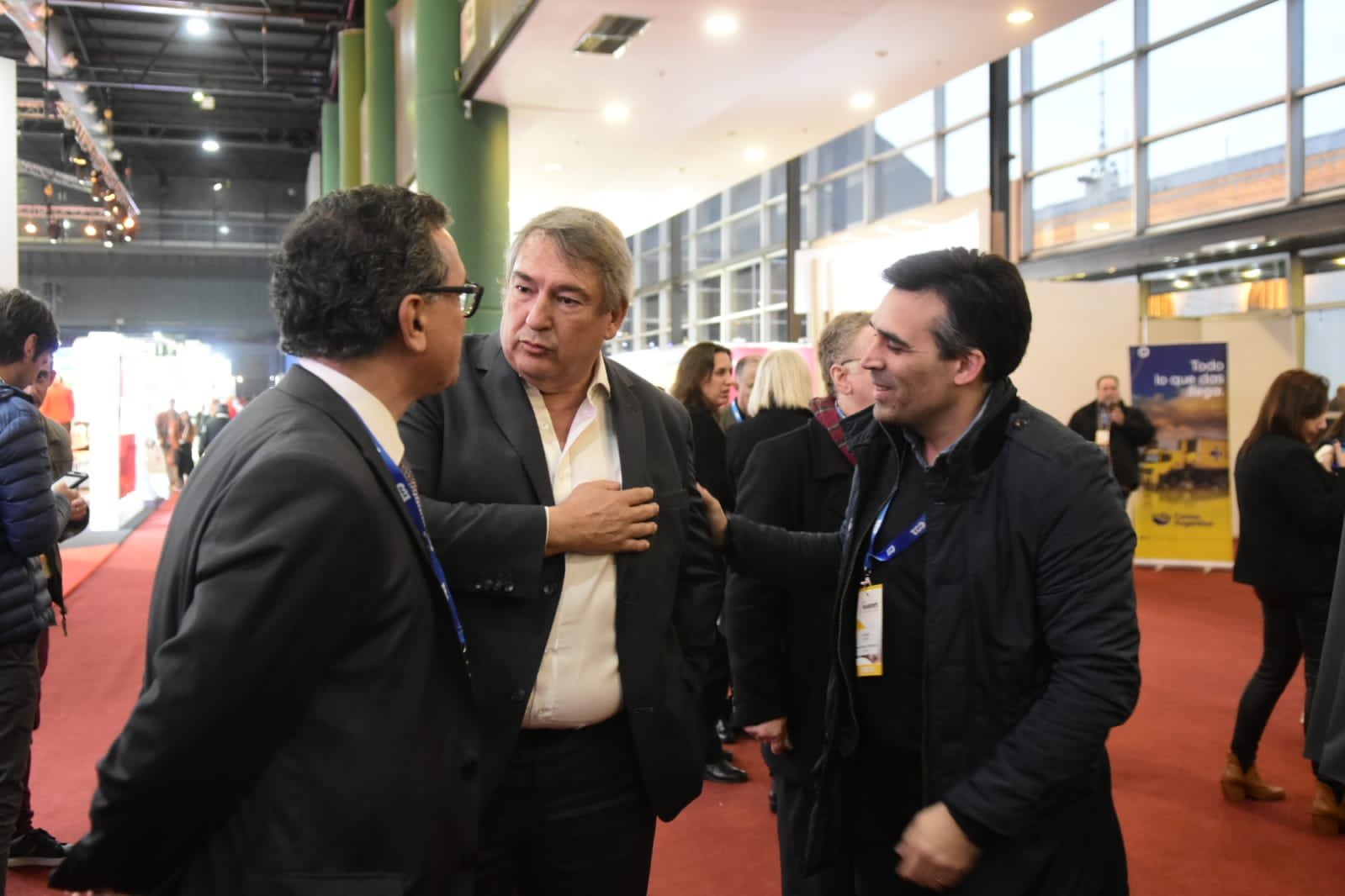 «El transporte es la columna vertebral de la actividad económica y social bonaerense»