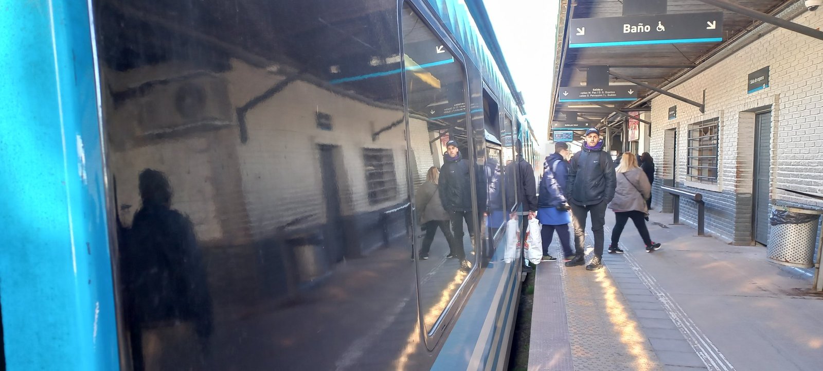 Paro en el Tren Roca a causa de una nueva agresión a un trabajador