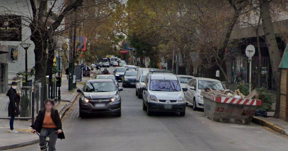 Lomas de Zamora: se resiste a que le roben la moto, el ladrón dispara nueve veces y termina herido