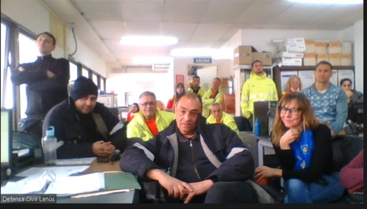 El equipo de Defensa Civil Lanús realizó intercambios sobre emergencias con autoridades del gobierno de Israel