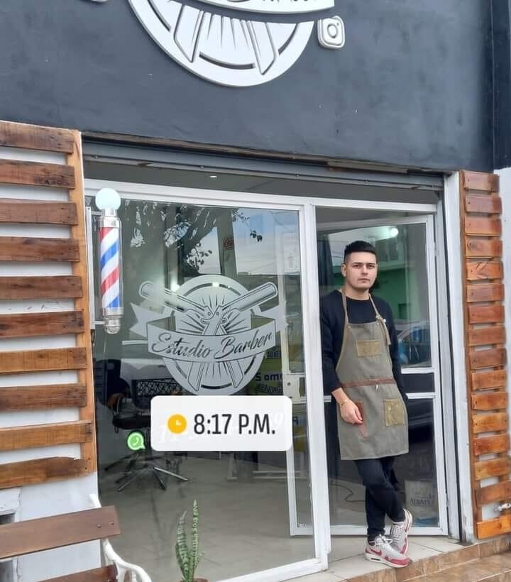 Quilmes: el barbero asesinado en su local recibió dos puñaladas en la yugular, según la autopsia