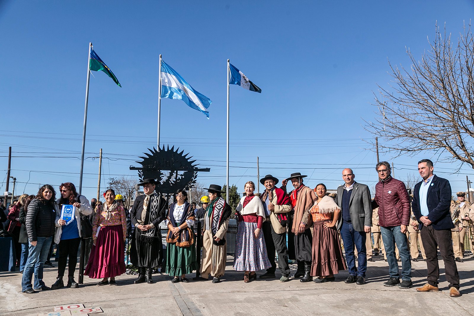 Emotivo acto por el 112° aniversario de la localidad de Longchamps