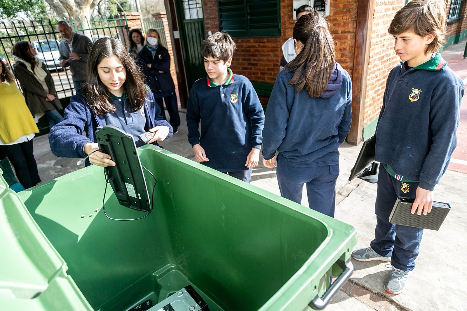 El Municipio de Brown profundiza la campaña de educación ambiental en las escuelas