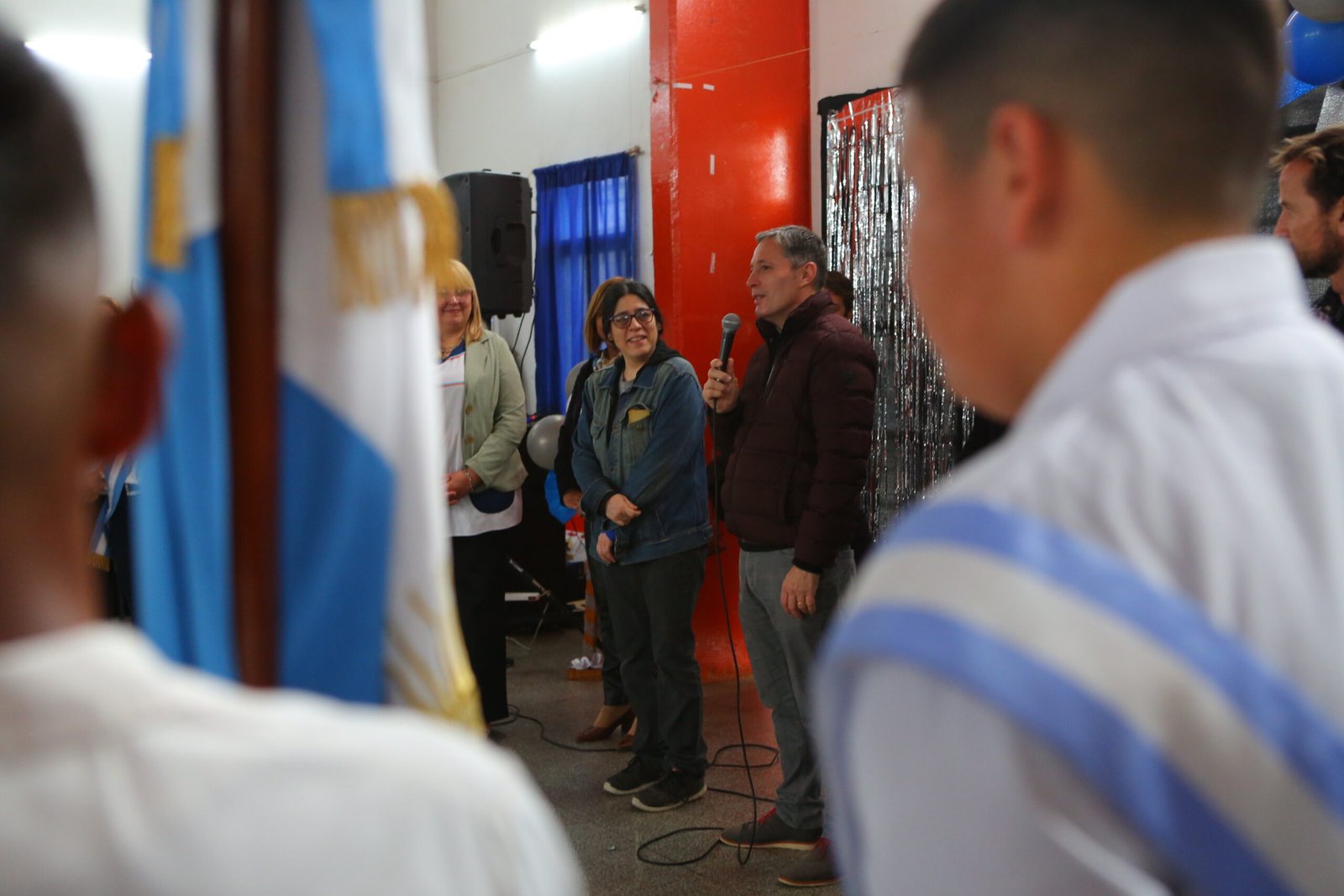 Fernando Gray participó de los festejos por los 25 años de la Escuela Primaria N° 13 Mercedes Sosa