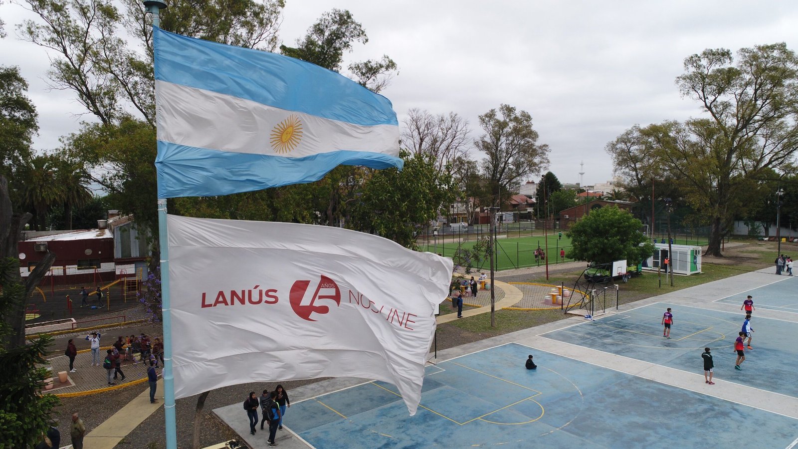 Lanús: siguen las clases gratuitas de Funcional, GAP, Stretching y Yoga en el Parque General San Martín