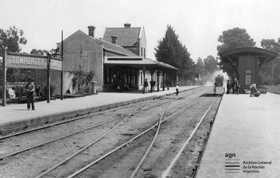 Los 152 años de Temperley, una ciudad que nació con un remate de tierras