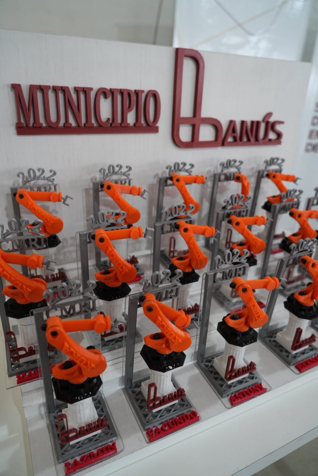 Lanús: se recibió la segunda camada del curso de robótica industrial