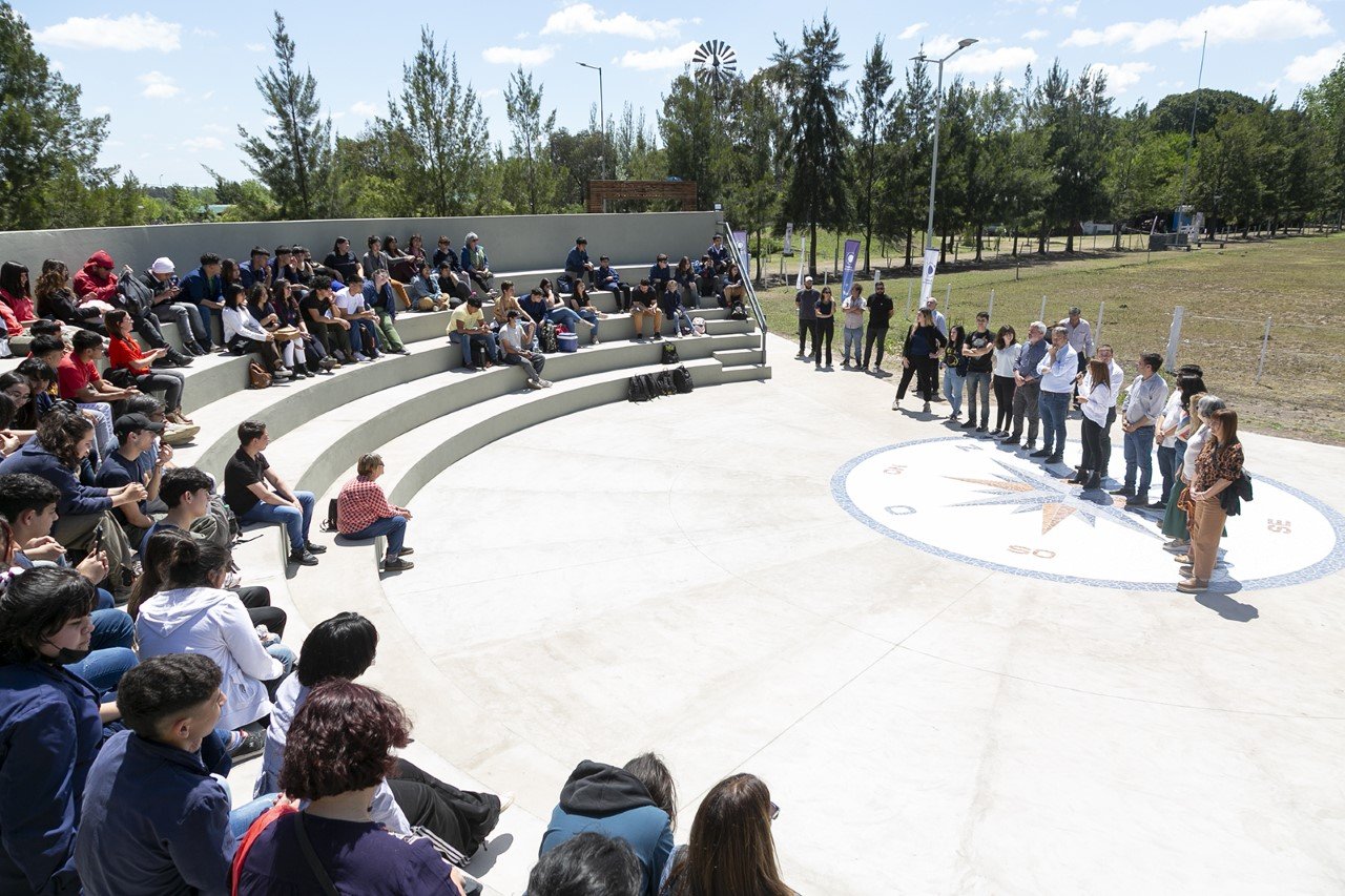 Cascallares y Fabiani participaron de un encuentro con estudiantes de educación técnica de la región