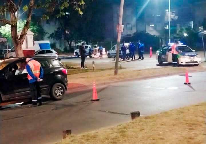 Controles viales en Burzaco, Longchamps y Don Orione: secuestraron motos, autos y licencias