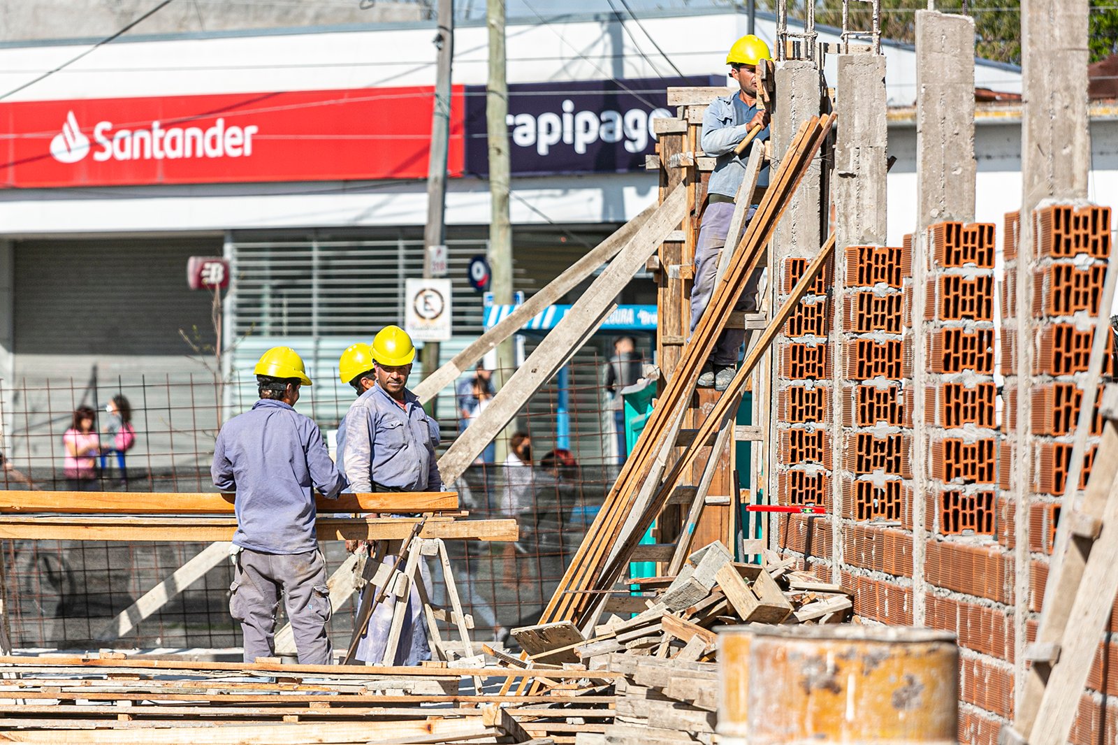 Avanza la construcción del nuevo centro de atención primaria de la salud de Don Orione