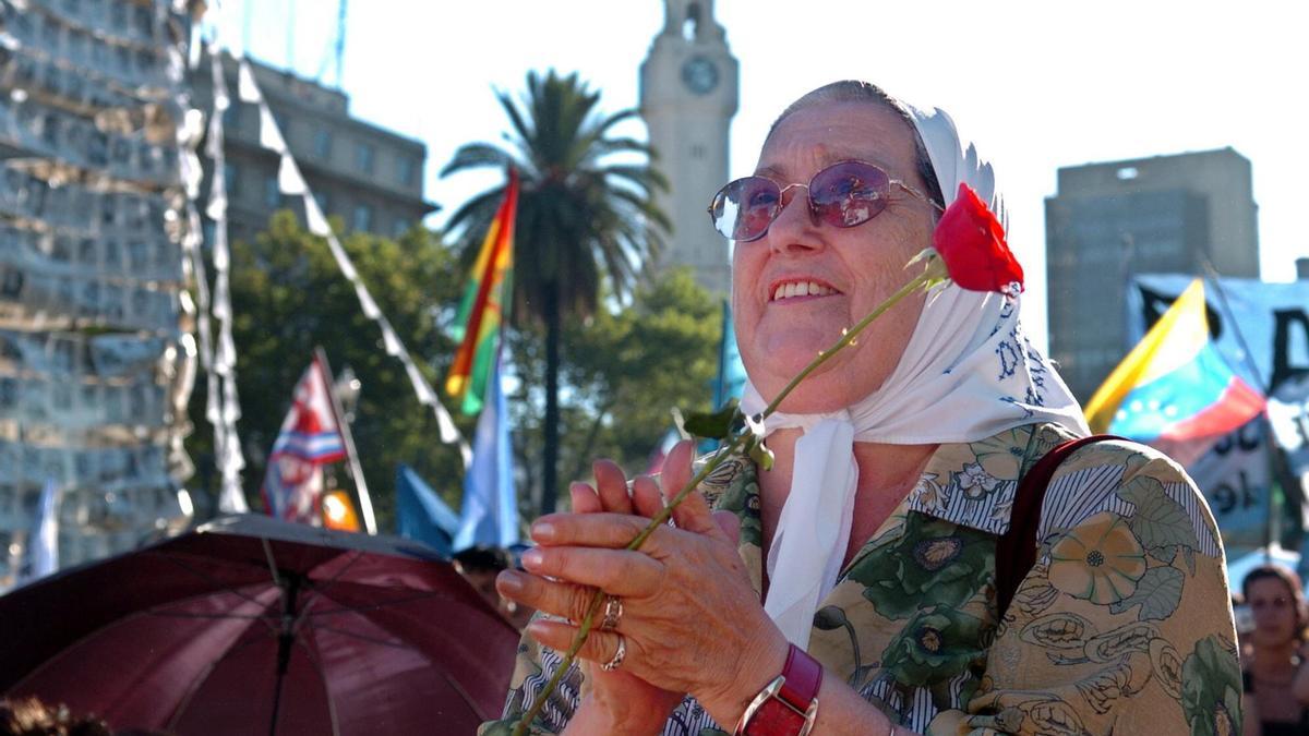 Gobierno Decretó Tres Días De Duelo Nacional Tras La Muerte De Hebe De Bonafini 