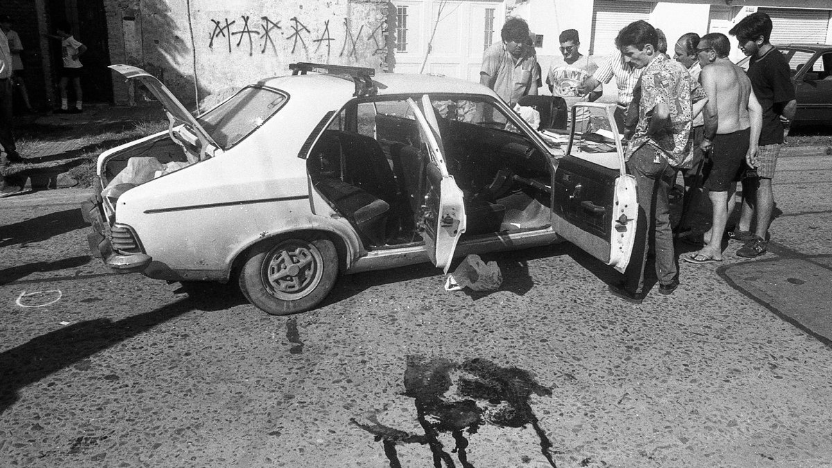 Otra querella también pidió prisión perpetua para siete expolicías por la Masacre de Wilde