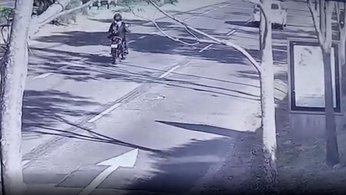 ¿La misma banda? Un baleado y un fracturado en dos robos a motociclistas ocurridos a los tiros en zona norte