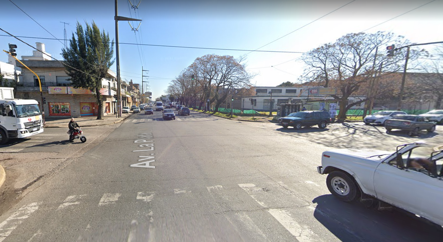 Quilmes: feroz tiroteo con delincuentes deja dos policías heridos