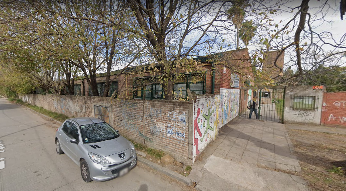 Ciudad Evita: alumna sufrió graves quemaduras durante un experimento de química