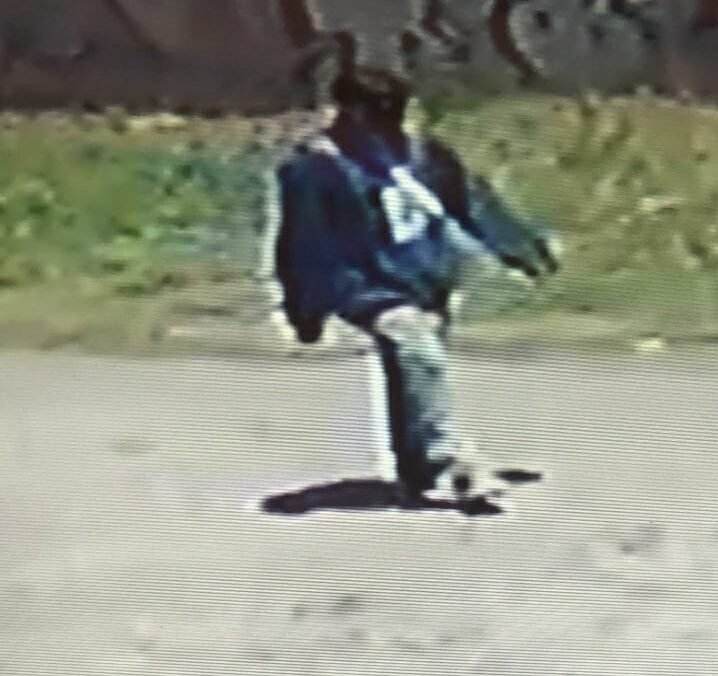 Glew: buscan a una adolescente de 14 años desaparecida desde ayer luego de que saliera del colegio