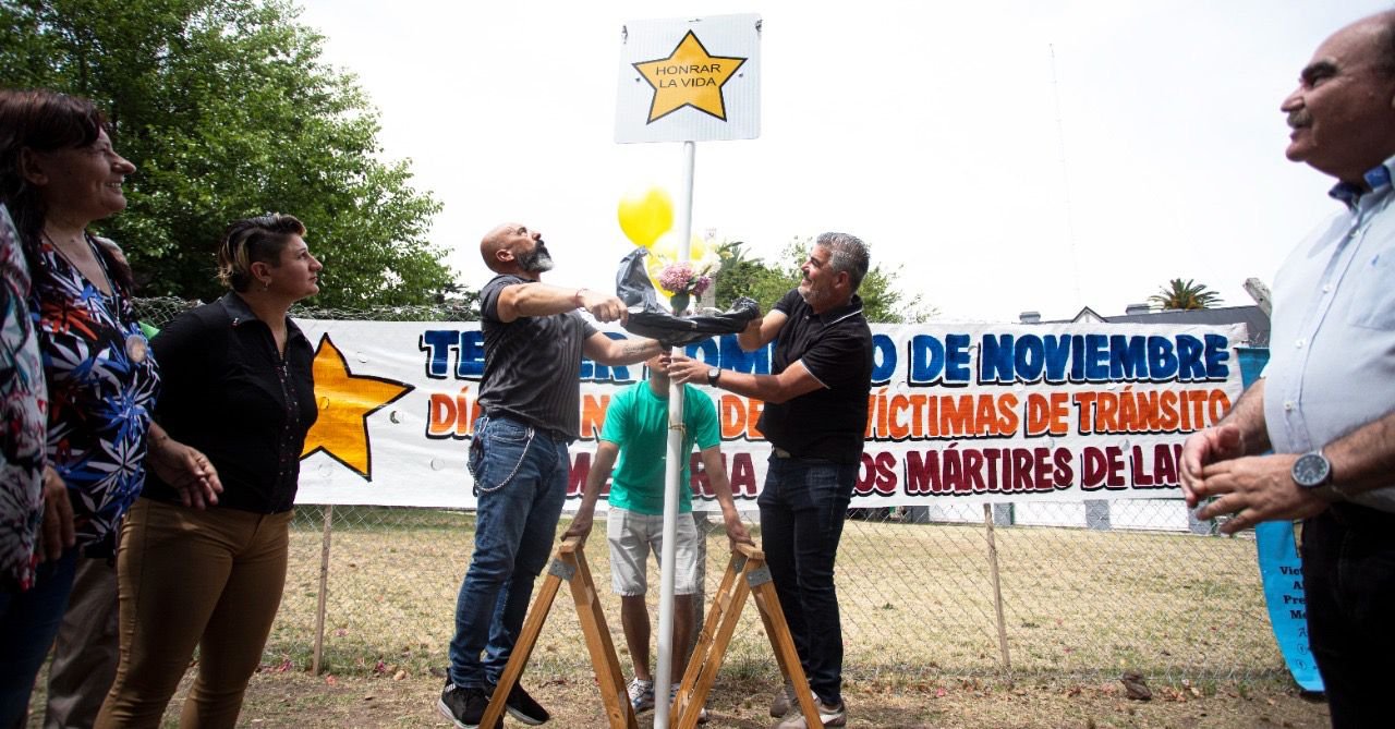 El Municipio de Lanús homenajeó a las víctimas en siniestros de tránsito