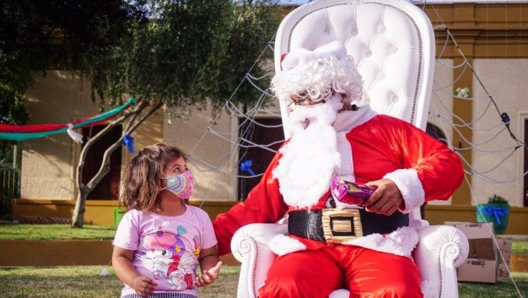 Monte Grande: Papá Noel se presentará en el Centro Cultural «El Telégrafo» y en la Plaza Mitre