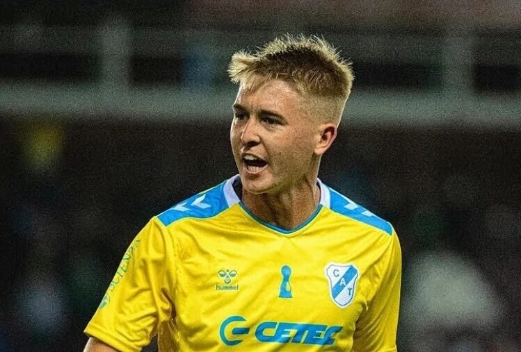 La primera incorporación de Banfield será el lateral Pedro Souto, de Temperley