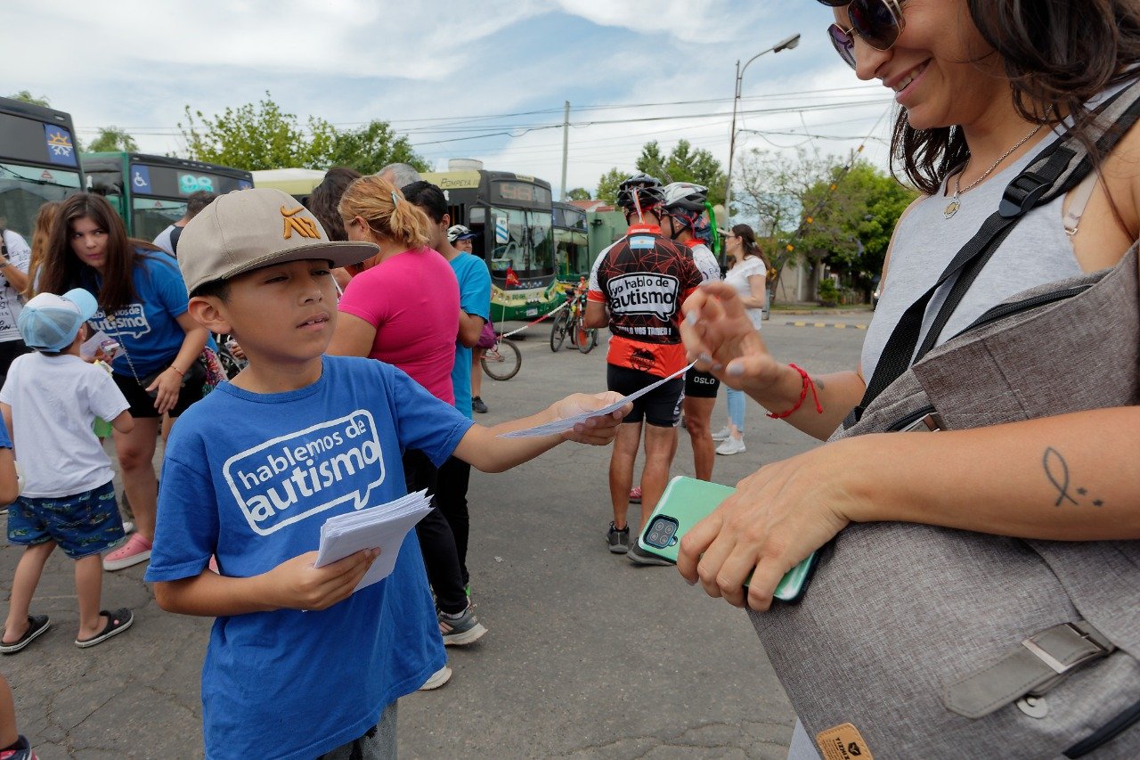Berazategui: lanzaron la campaña «Más Luces, Menos Ruido»